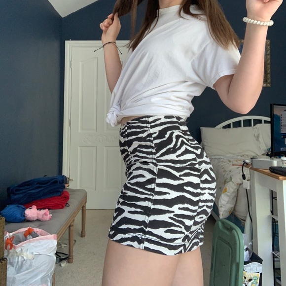 Sold - Picture 2 of 3